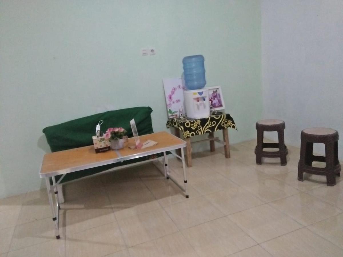 Sugi House Toraja - Villa Penginapan Sewa Harian 兰特包 外观 照片